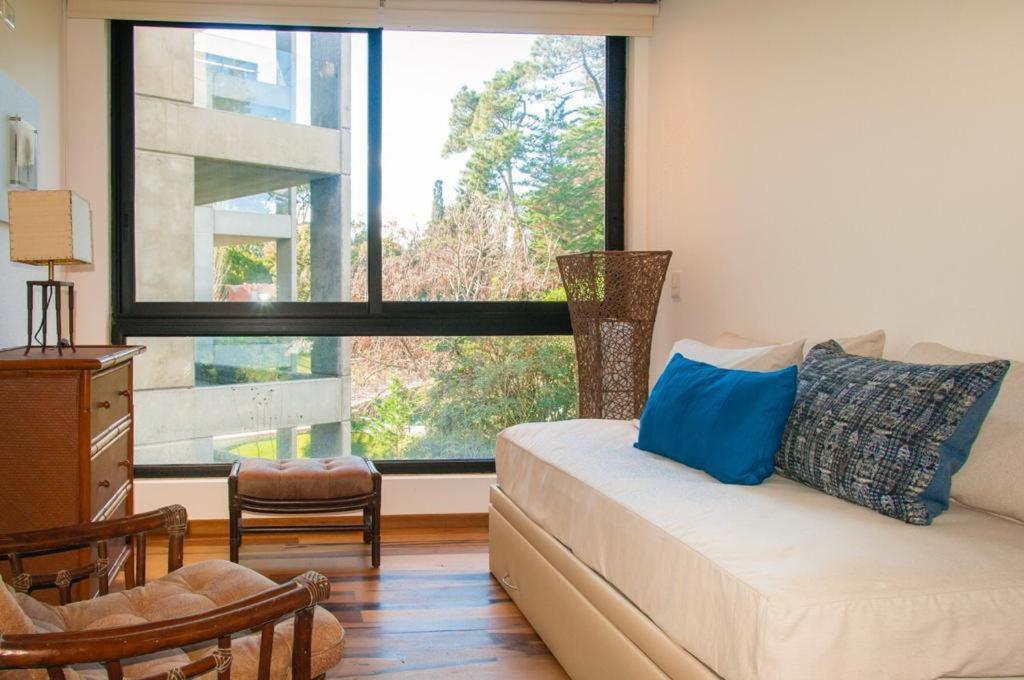Be House & Hotel